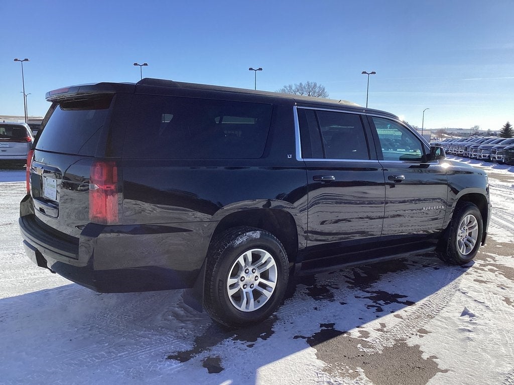 2017 Chevrolet Suburban LT