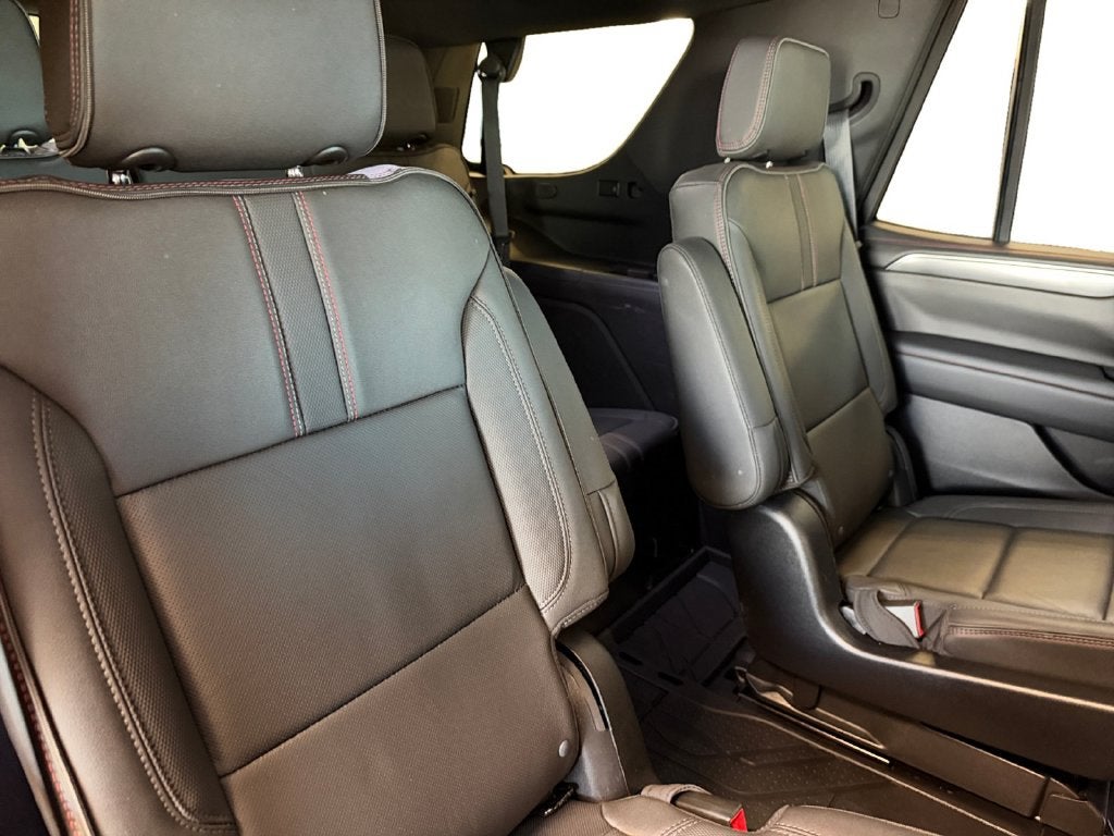 2023 Chevrolet Tahoe 4WD RST