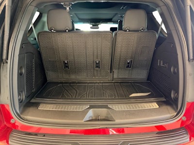 2023 Chevrolet Tahoe 4WD RST