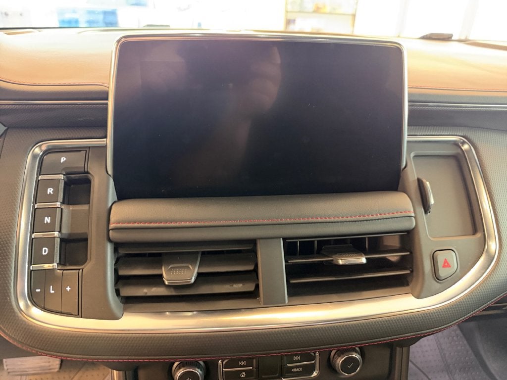 2023 Chevrolet Tahoe 4WD RST