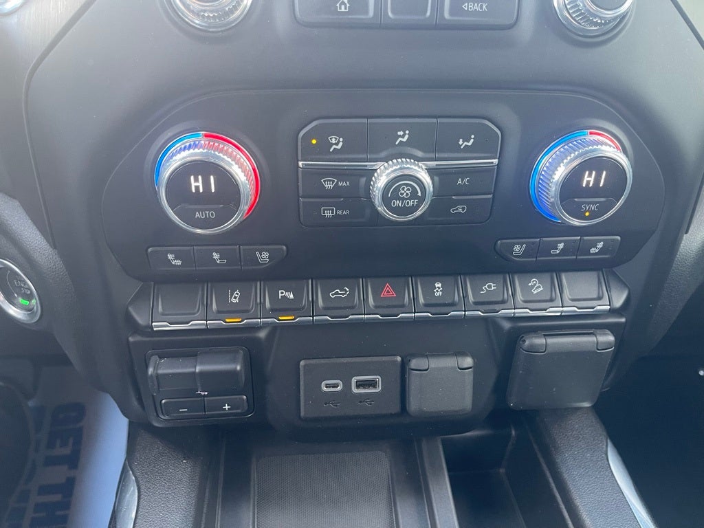 2021 GMC Sierra 2500HD 4WD Crew Cab Standard Bed AT4