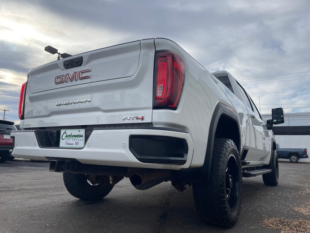 2022 GMC Sierra 2500HD 4WD Crew Cab Standard Bed AT4