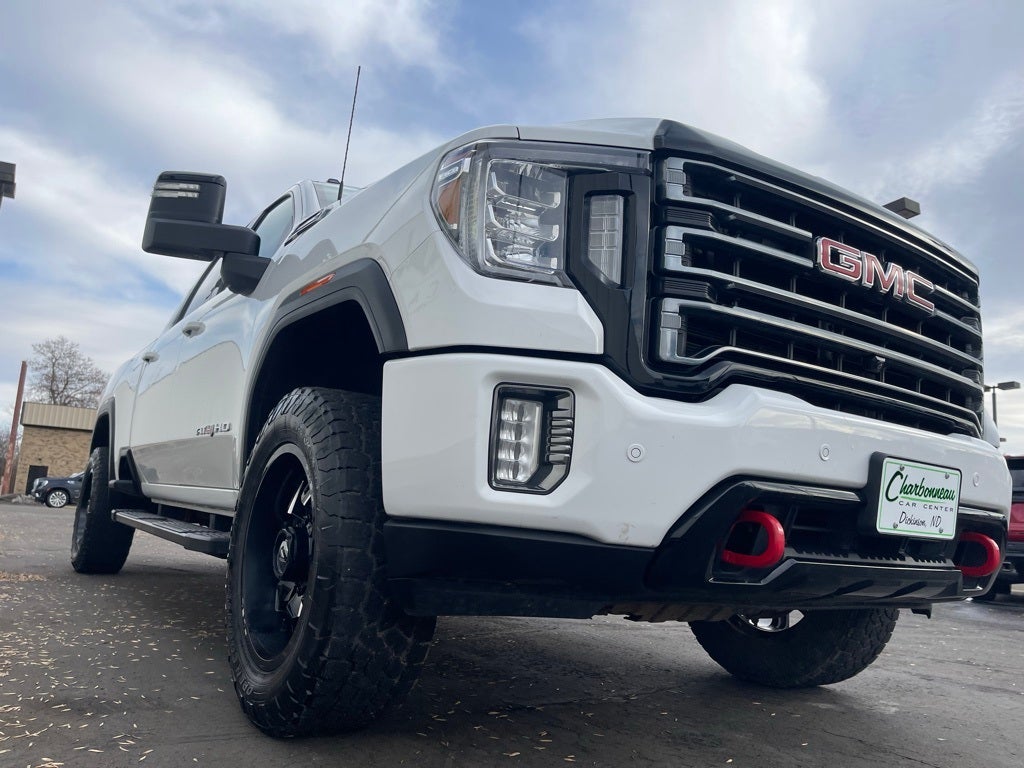 2022 GMC Sierra 2500HD 4WD Crew Cab Standard Bed AT4