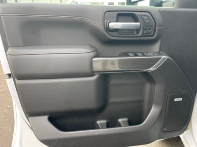 2022 GMC Sierra 2500HD 4WD Crew Cab Standard Bed AT4