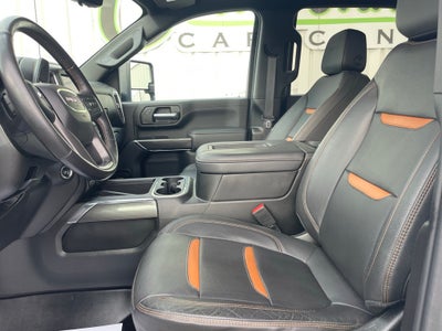 2022 GMC Sierra 2500HD 4WD Crew Cab Standard Bed AT4