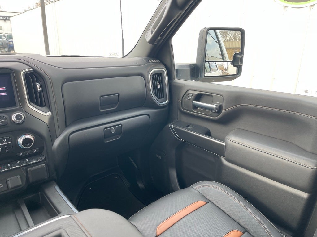 2022 GMC Sierra 2500HD 4WD Crew Cab Standard Bed AT4