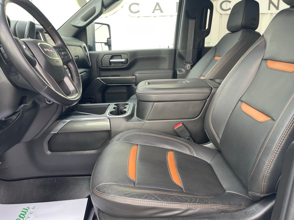2022 GMC Sierra 2500HD 4WD Crew Cab Standard Bed AT4