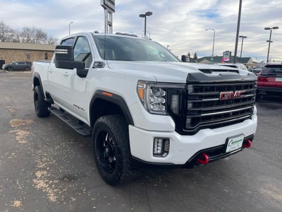 2022 GMC Sierra 2500HD 4WD Crew Cab Standard Bed AT4