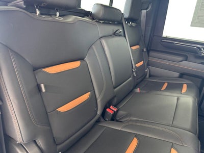 2024 GMC Sierra 2500HD 4WD Crew Cab Long Bed AT4