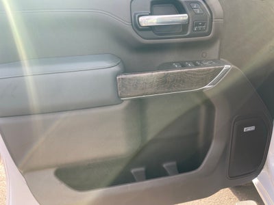 2023 GMC Sierra 2500HD 4WD Crew Cab Standard Bed Denali