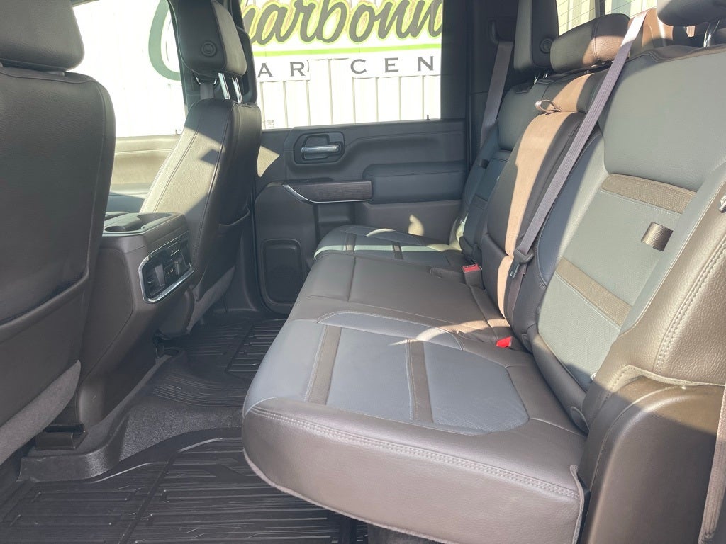 2023 GMC Sierra 2500HD 4WD Crew Cab Standard Bed Denali