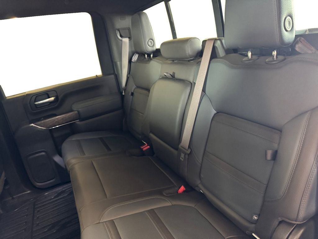 2023 GMC Sierra 2500HD 4WD Crew Cab Standard Bed Denali