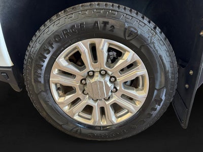 2023 GMC Sierra 2500HD 4WD Crew Cab Standard Bed Denali