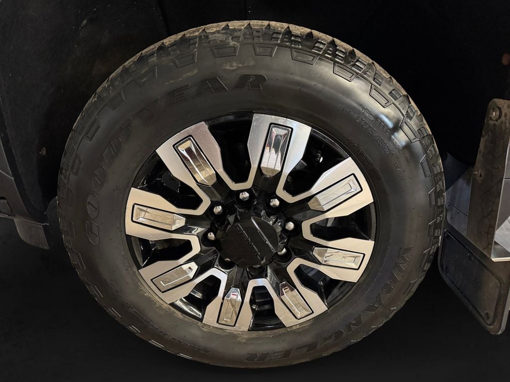 2024 GMC Sierra 3500HD 4WD Crew Cab Long Bed Denali