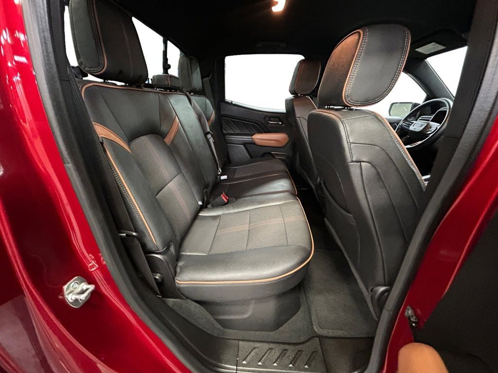 2024 GMC Canyon 4WD AT4