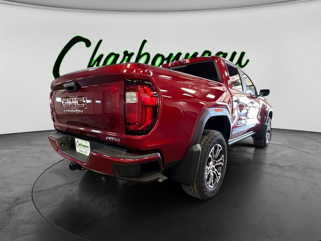 2024 GMC Canyon 4WD AT4