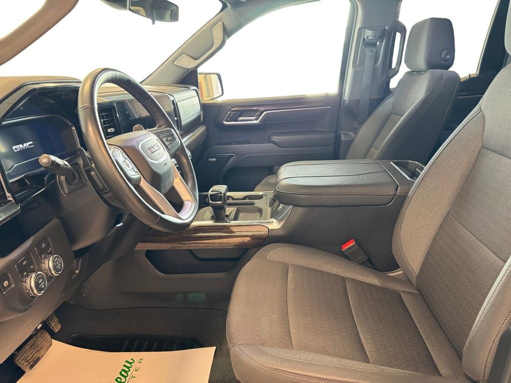 2025 GMC Sierra 1500 4WD Double Cab Standard Box Elevation with 3SB