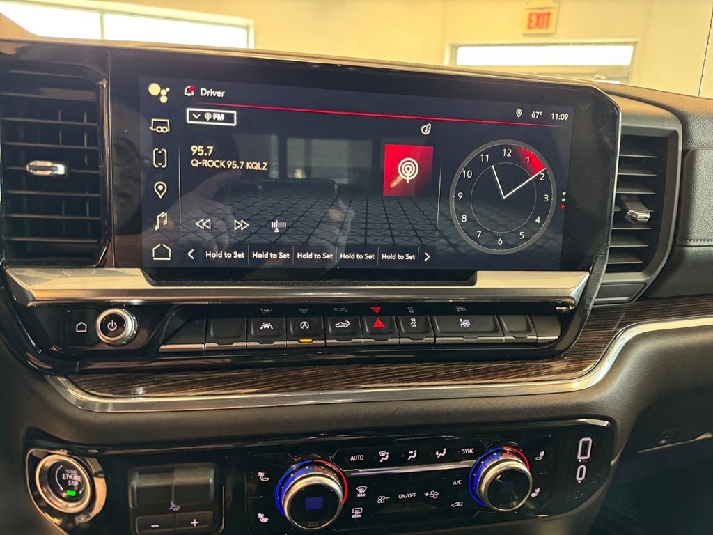 2025 GMC Sierra 1500 4WD Double Cab Standard Box Elevation with 3SB