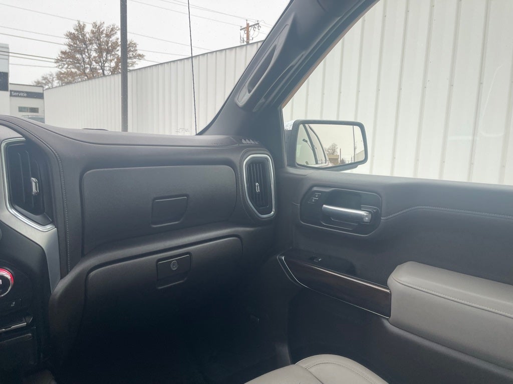 2021 GMC Sierra 1500 4WD Crew Cab Short Box SLT