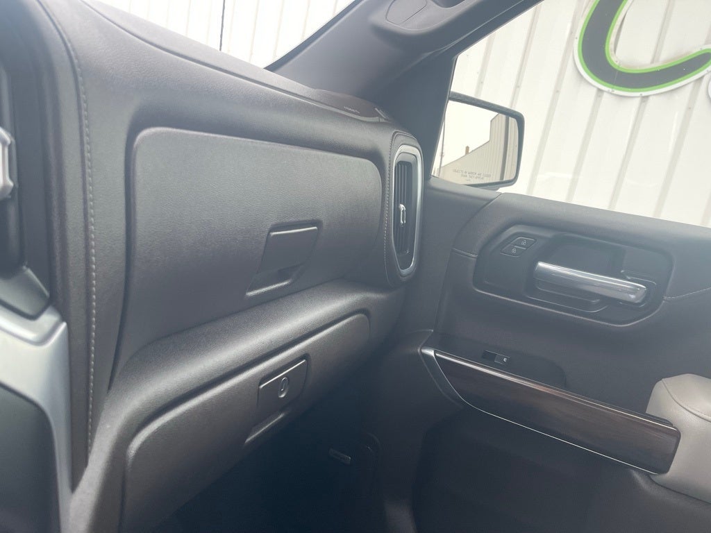 2021 GMC Sierra 1500 4WD Crew Cab Short Box SLT