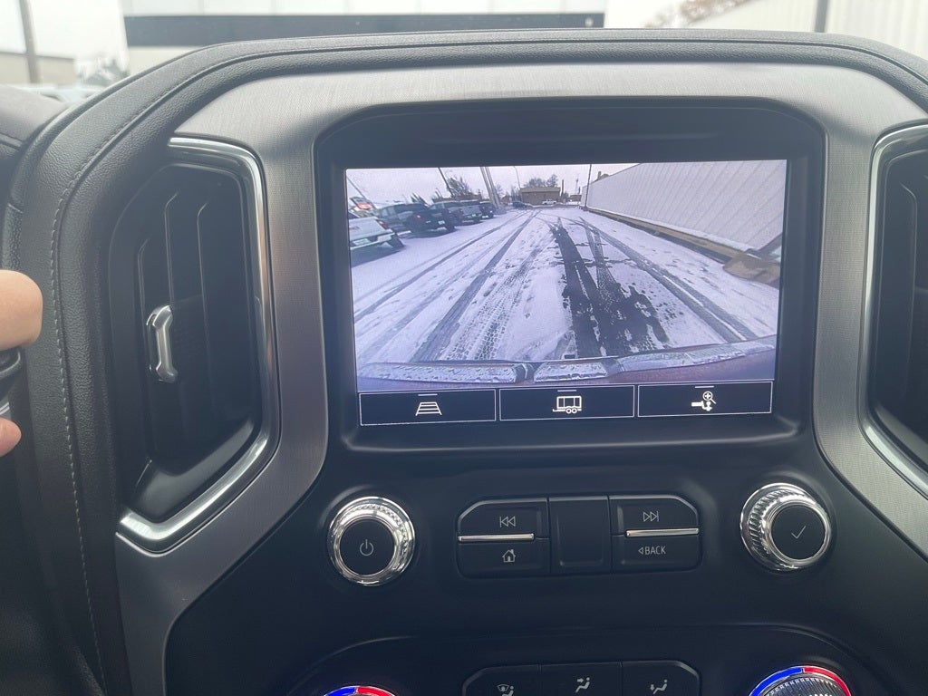 2021 GMC Sierra 1500 4WD Crew Cab Short Box SLT