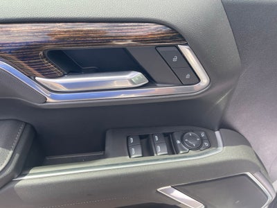 2025 GMC Sierra 1500 4WD Crew Cab Standard Box SLE