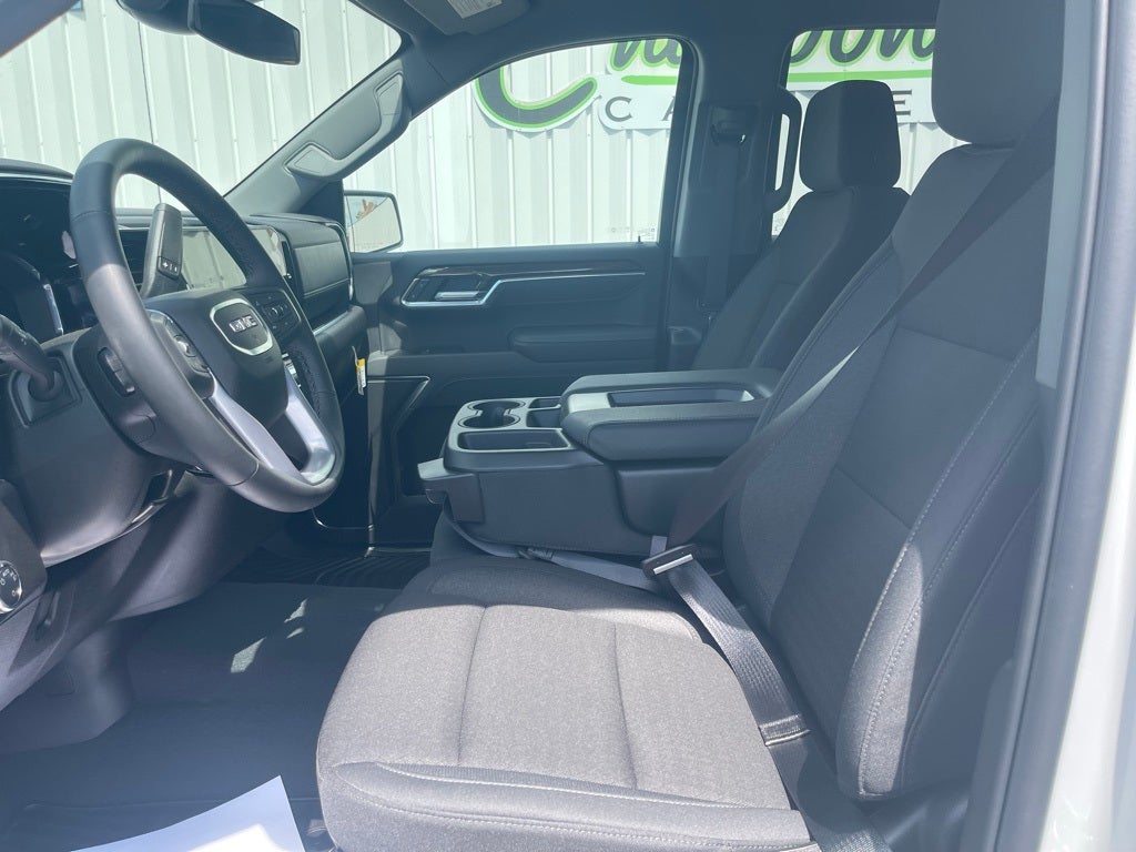 2025 GMC Sierra 1500 4WD Crew Cab Standard Box SLE