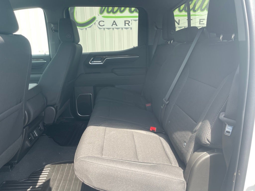 2025 GMC Sierra 1500 4WD Crew Cab Standard Box SLE