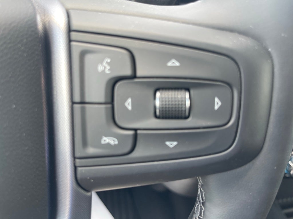 2025 GMC Sierra 1500 4WD Crew Cab Standard Box SLE