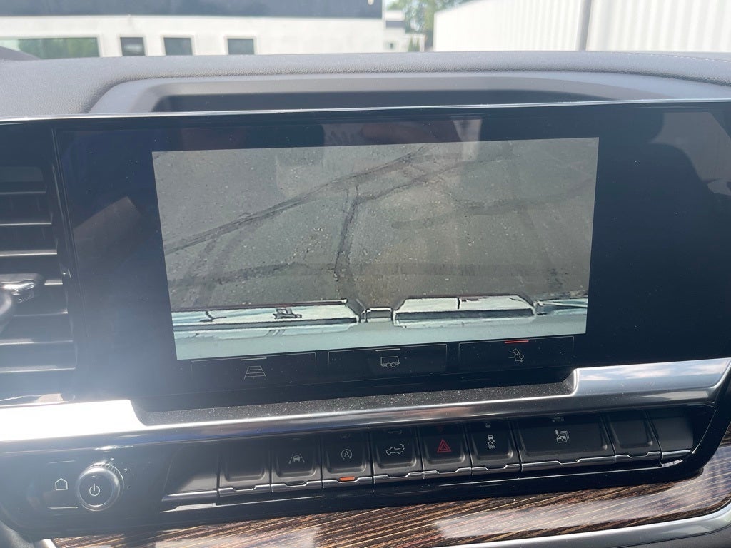 2025 GMC Sierra 1500 4WD Crew Cab Standard Box SLE