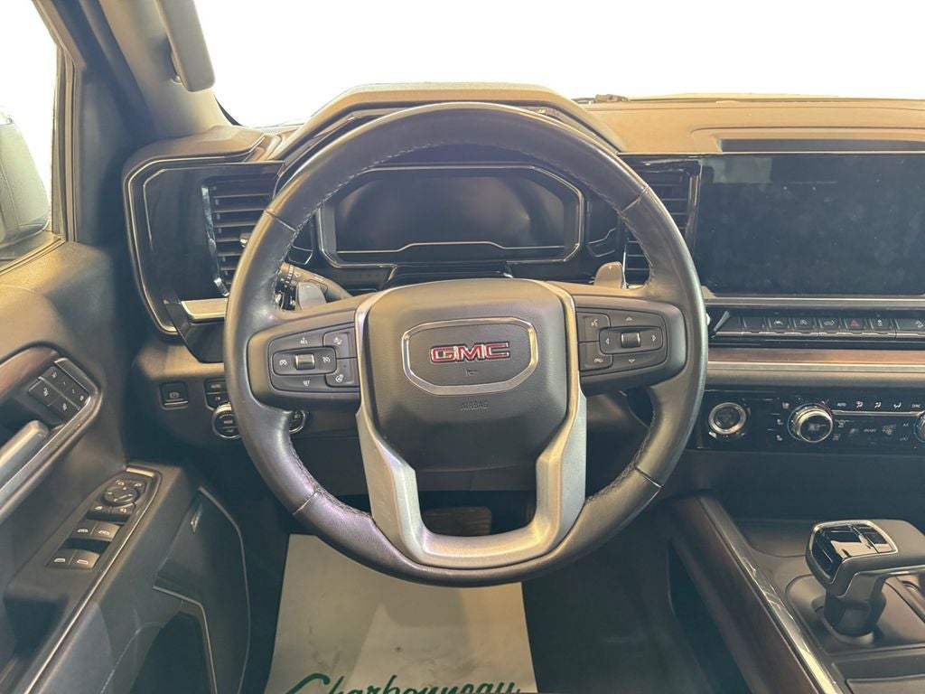 2023 GMC Sierra 1500 4WD Crew Cab Short Box SLT