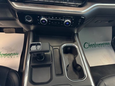 2023 GMC Sierra 1500 4WD Crew Cab Short Box SLT