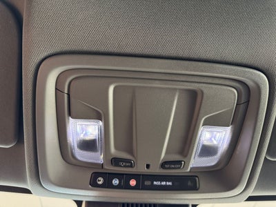 2023 GMC Sierra 1500 4WD Crew Cab Short Box SLT
