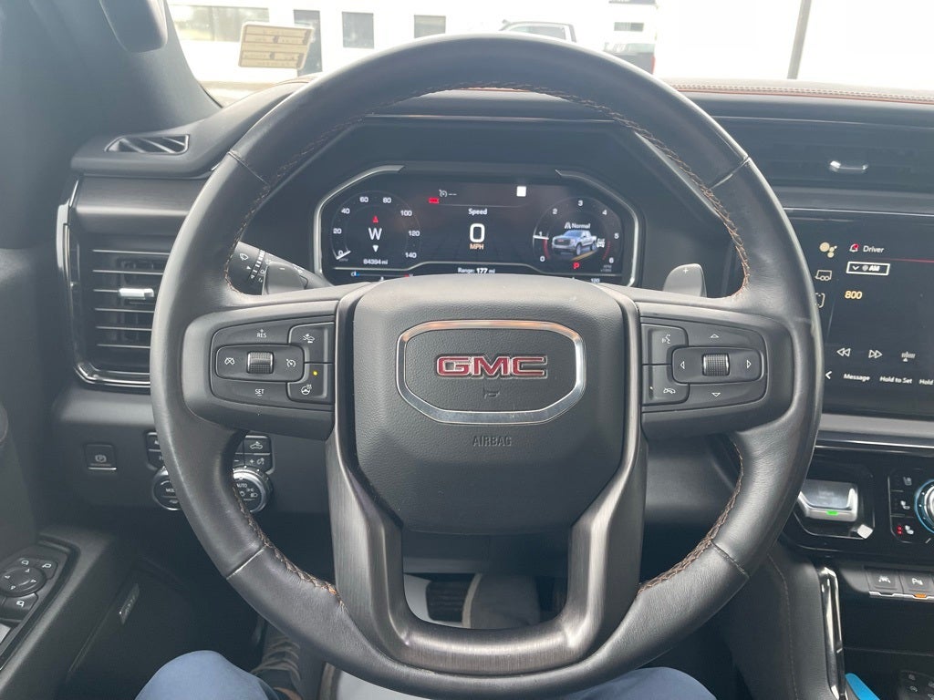 2023 GMC Sierra 1500 4WD Crew Cab Short Box AT4