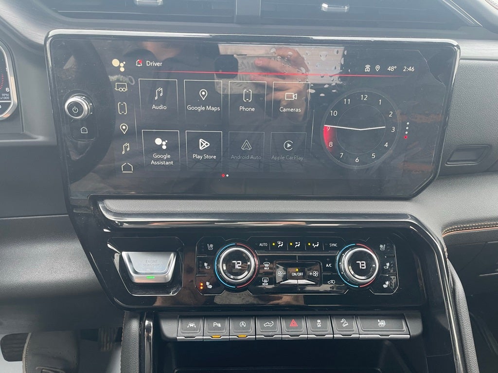 2023 GMC Sierra 1500 4WD Crew Cab Short Box AT4