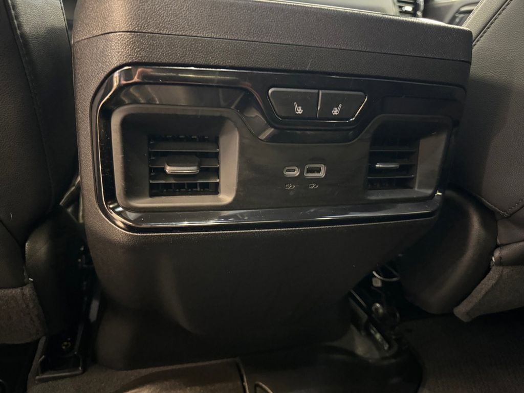 2024 GMC Sierra 1500 4WD Crew Cab Short Box AT4