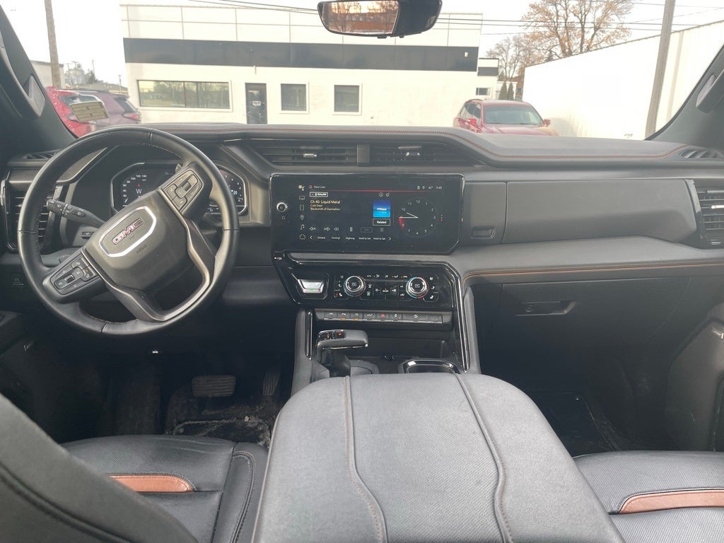 2024 GMC Sierra 1500 4WD Crew Cab Short Box AT4