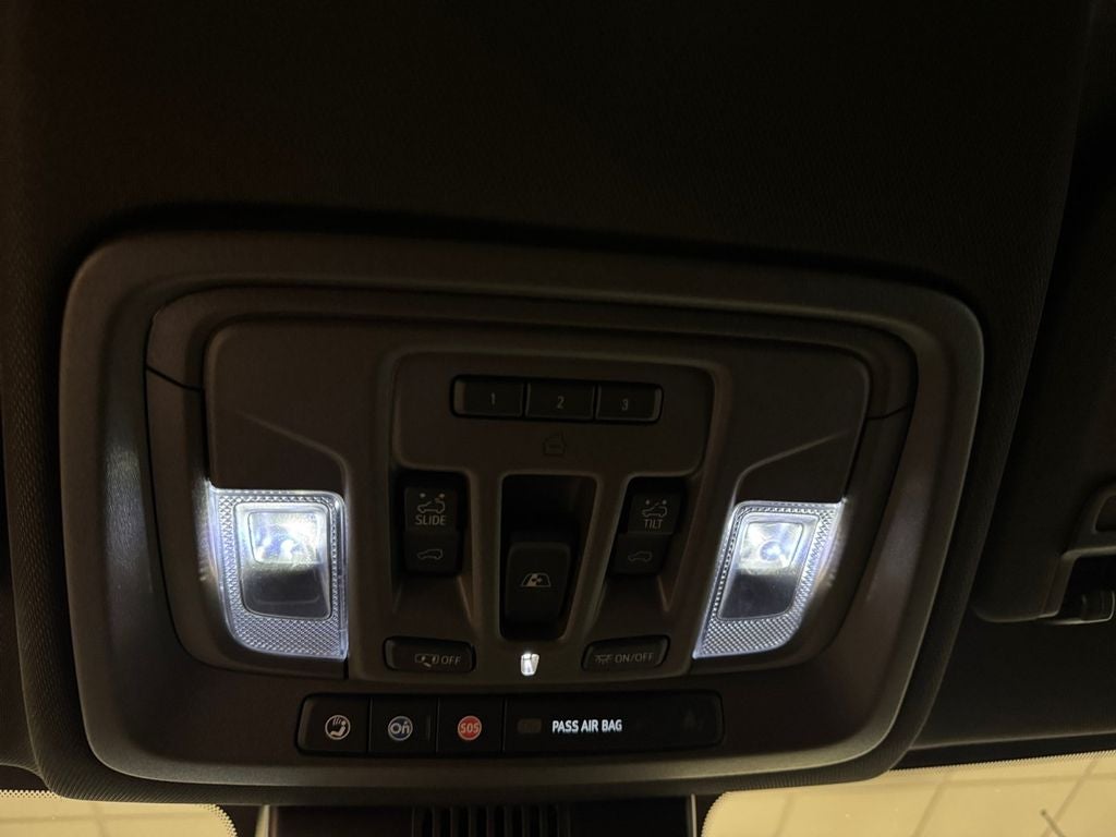 2024 GMC Sierra 1500 4WD Crew Cab Short Box Denali