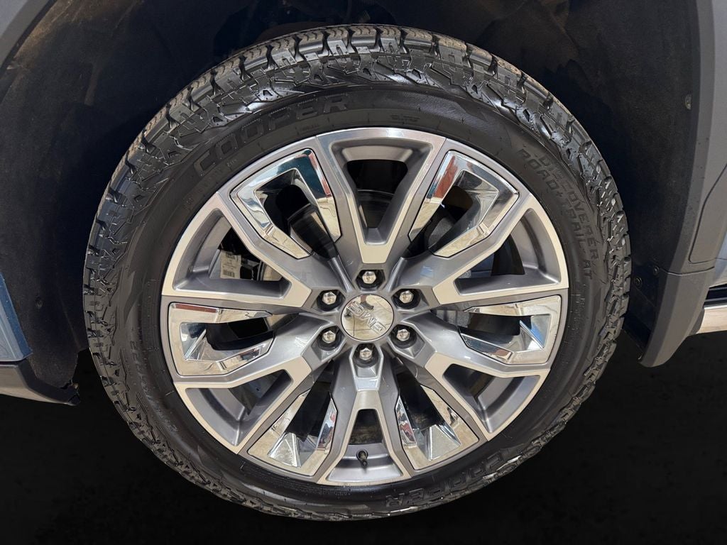 2024 GMC Sierra 1500 4WD Crew Cab Short Box Denali