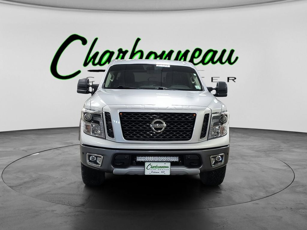 2019 Nissan TITAN PRO-4X