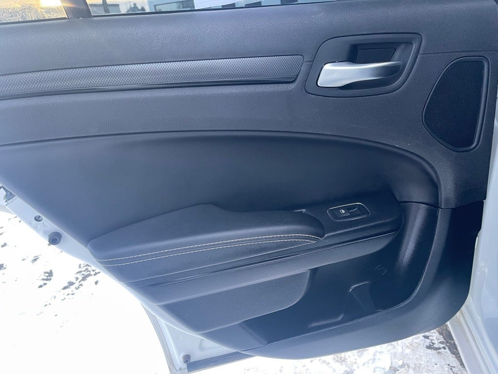 2016 Chrysler 300 300S