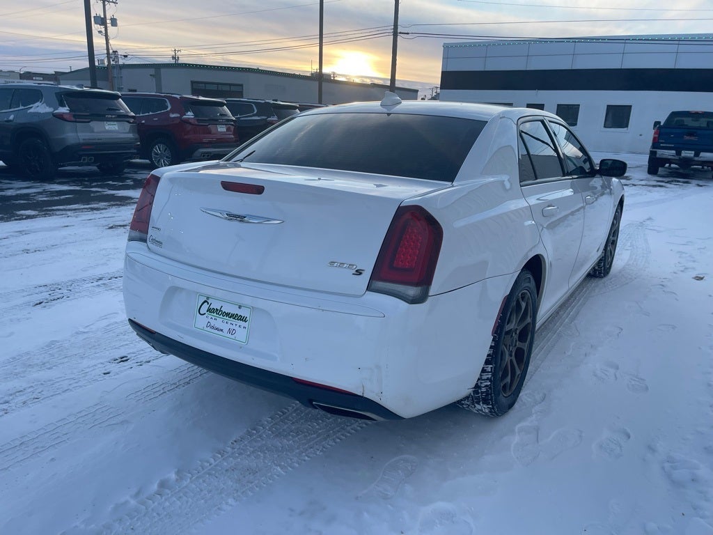 2016 Chrysler 300 300S