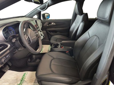 2027 Chrysler Pacifica PACIFICA SELECT AWD