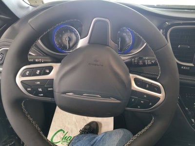 2027 Chrysler Pacifica PACIFICA SELECT AWD