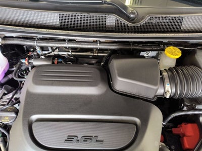 2027 Chrysler Pacifica PACIFICA SELECT AWD