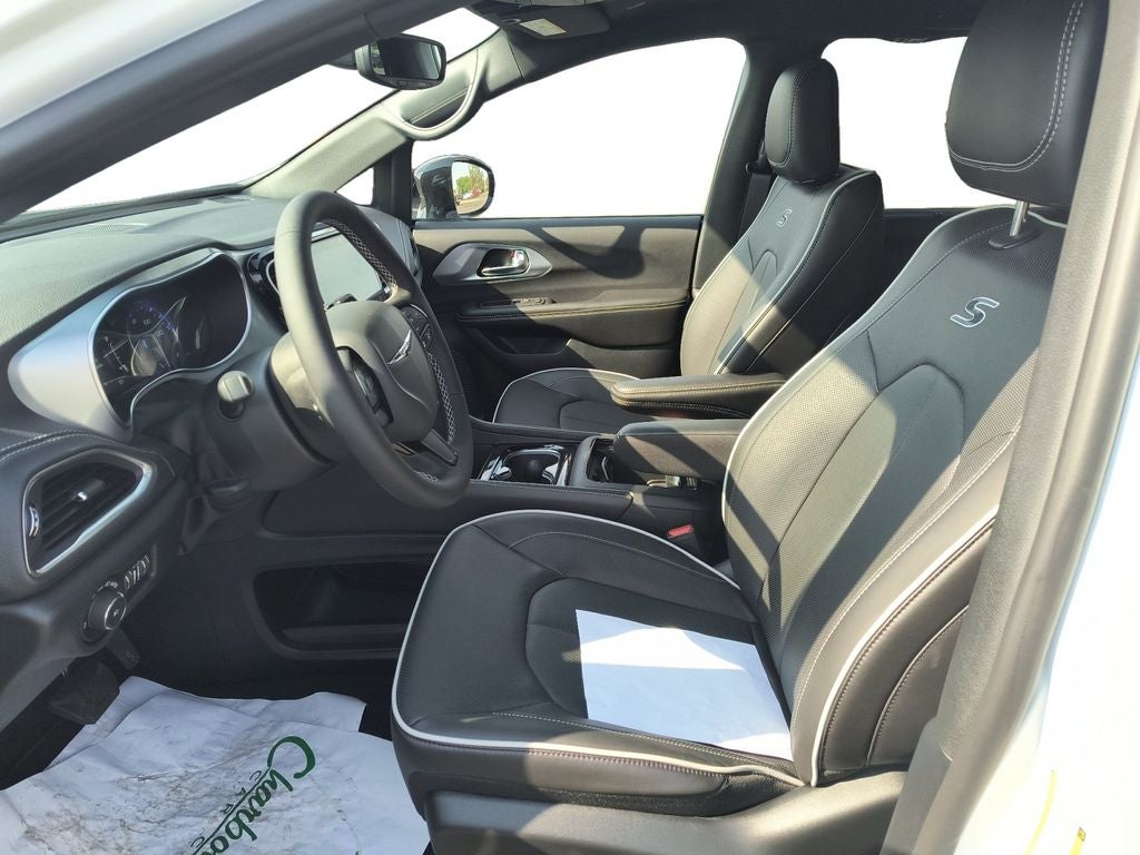 2026 Chrysler Pacifica PACIFICA LIMITED AWD