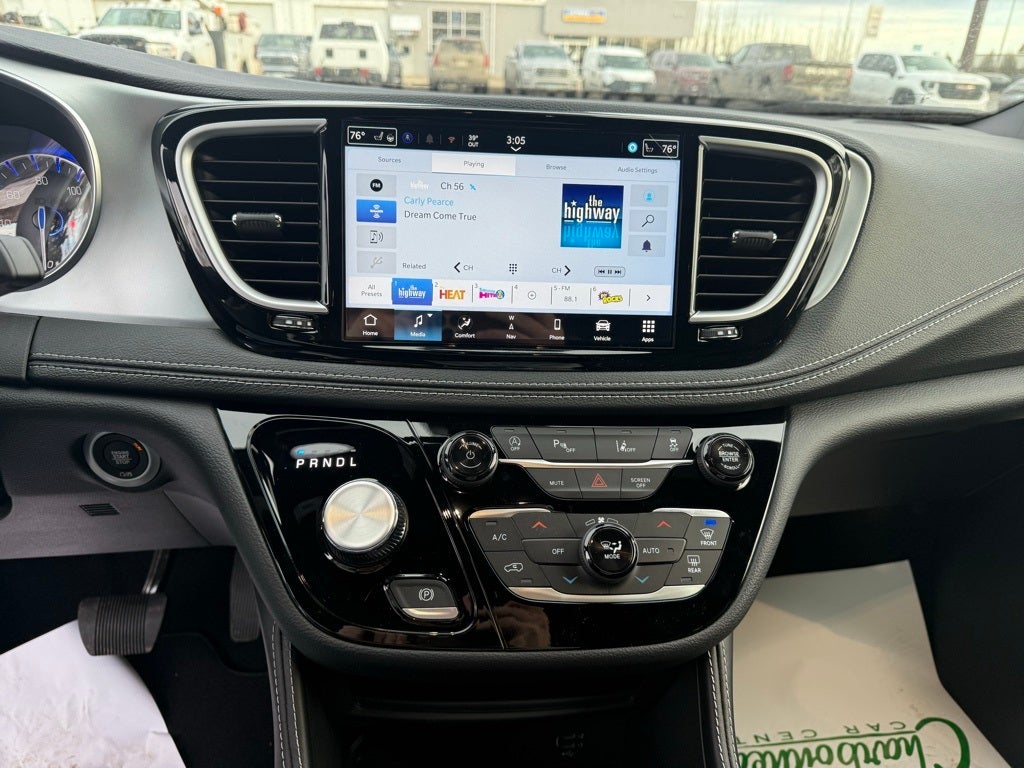 2026 Chrysler Pacifica PACIFICA LIMITED AWD