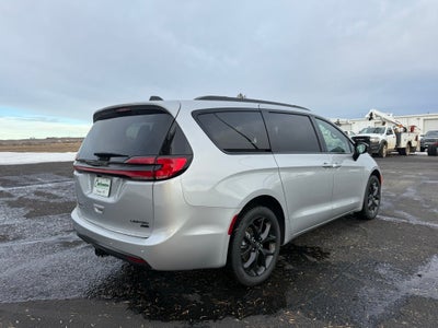 2026 Chrysler Pacifica PACIFICA LIMITED AWD