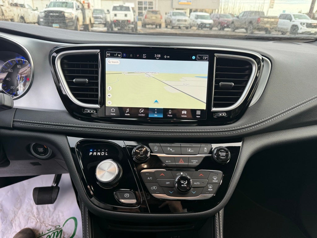 2026 Chrysler Pacifica PACIFICA LIMITED AWD