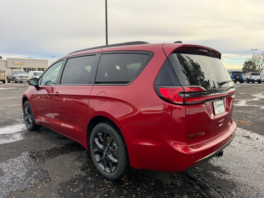 2026 Chrysler Pacifica PACIFICA LIMITED AWD